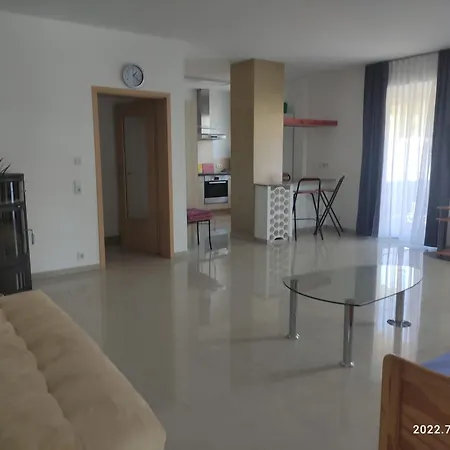 Grosse 3 Zimmerwohnung Direkt An Der Schweizer Grenzen * Gottmadingen