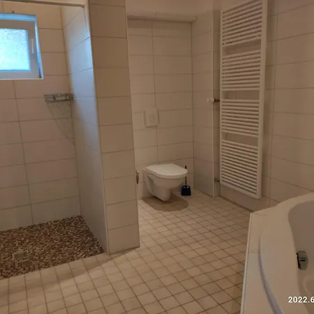 Apartment Grosse 3,5 Zimmerwohnung Monteurunterkunft An Der Ch Grenze *